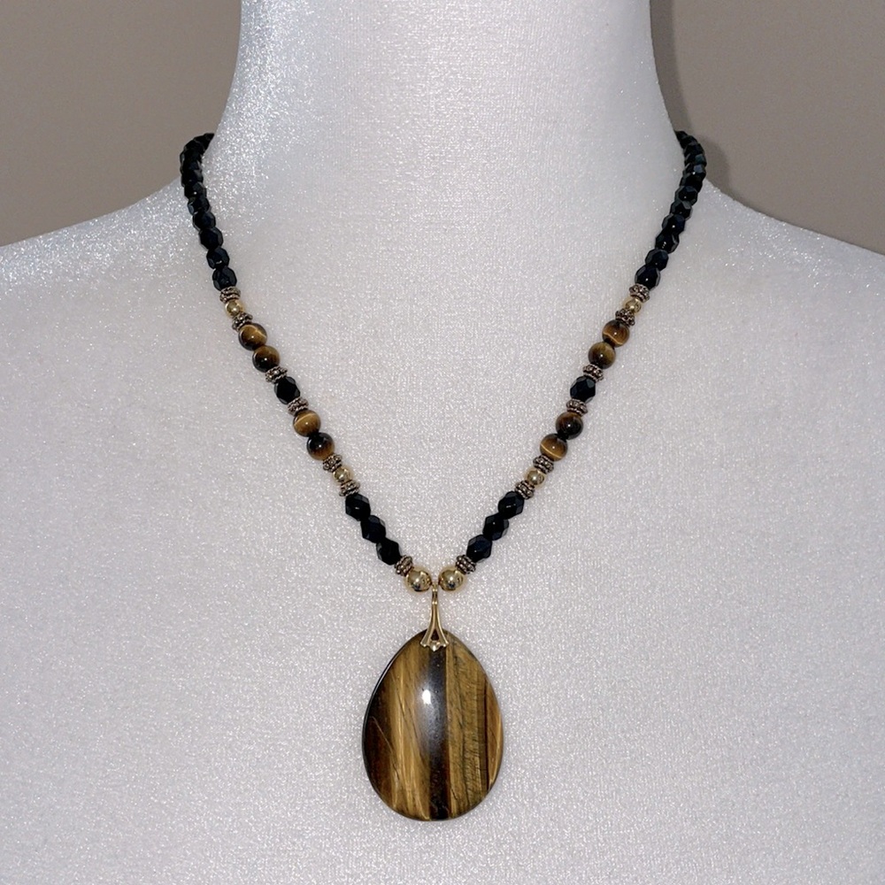 Tiger Eye, black and gold Necklace